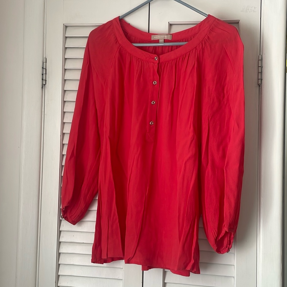 Banana Republic Viscose Blouse with Buttons